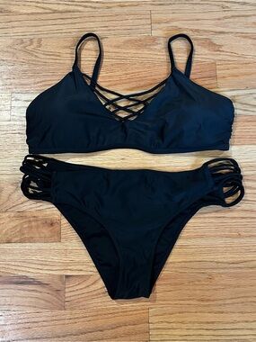 Hollister Black Crisscross Strappy Bikini Set